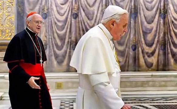 El obispo Barron sentencia «Los dos Papas» de Netflix sugiriendo cuatro «flashback» sobre Benedicto