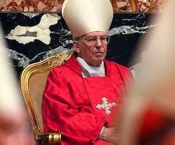 El Papa aprueba la elección del cardenal Giovanni Battista Re como decano del colegio cardenalicio