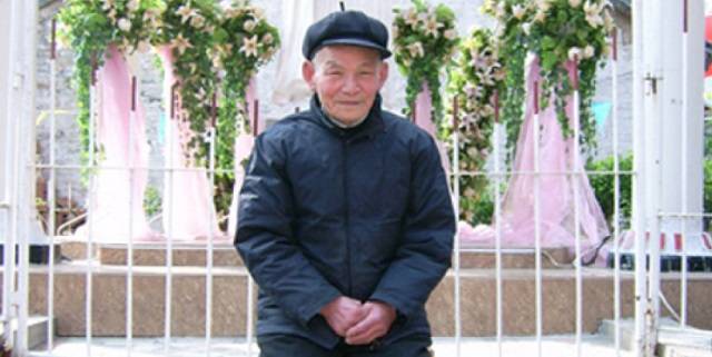 El obispo chino de 98 años, preso durante años, que ha vencido al «coronavirus» tras ser contagiado