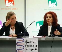 Izquierda Unida expulsa al Partido Feminista de Lidia Falcón por no aceptar los dogmas transgénero
