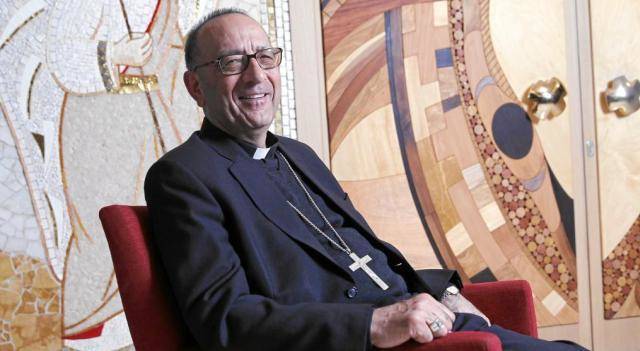 Juan José Omella, cardenal de Barcelona, de 73 años, es el nuevo presidente de los obispos de España