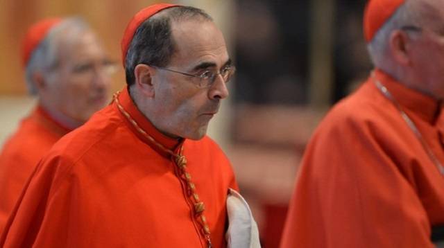 El Papa acepta finalmente la renuncia del cardenal Barbarin: fue absuelto de encubrir abusos
