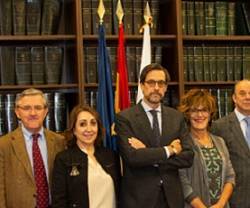 El Comité de Bioética de España hará un informe sobre eutanasia, aunque el Gobierno no les consulta