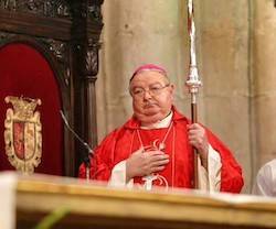 Manuel Herrero, obispo de Palencia, hospitalizado con síntomas compatibles con el coronavirus