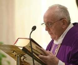El Papa cuenta la idolatría del becerro: «Impacientes, querían algo nuevo, espectáculo litúrgico»