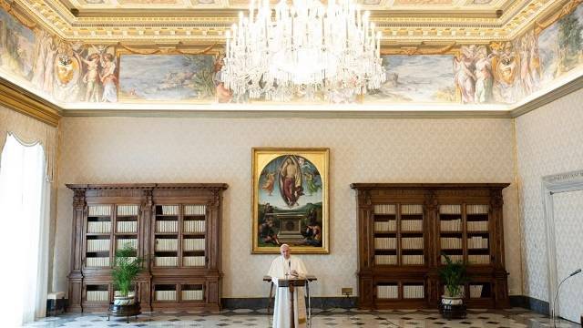 «En medio del llanto sigan teniendo fe, aunque la muerte parezca haber ganado», pide el Papa