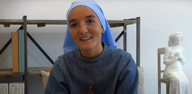 Enfermó de Covid-19, su padre murió... pero la hermana Judit María sonríe con fe y esperanza
