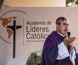 Finaliza el primer gran Seminario online sobre liderazgo católico: 900 líderes de 24 países