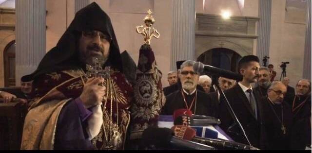 Patriarca armenio pide abrir Santa Sofía al culto musulmán y cristiano: mejor que al turismo, dice