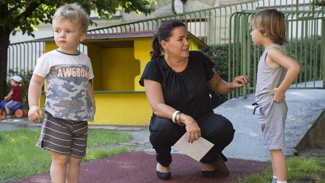 La ministra de Familia Katalin Novák trabaja para fomentar en Hungria la natalidad 