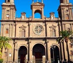 En Canarias se impiden misas con más de diez personas: la diócesis se queja y pide que se «repiense»