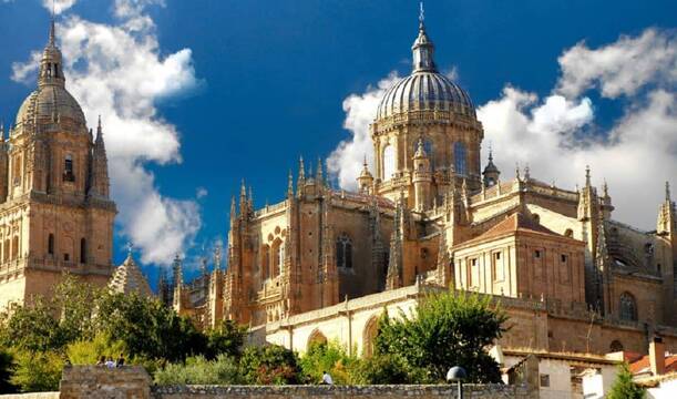 Más restricciones al culto en España: en Valladolid y Salamanca se limitan las misas a 25 personas