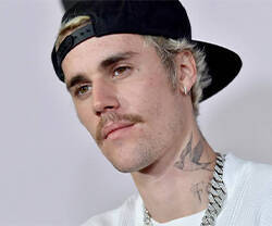 «Holy», el nuevo tema de Justin Bieber, confirma su giro personal hacia la música cristiana
