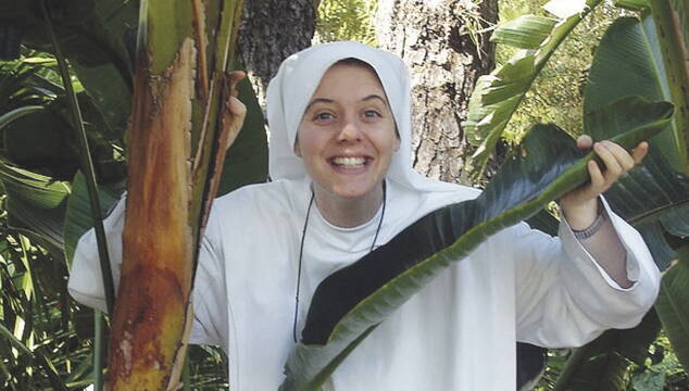 La hermana Clare, un torrente de conversiones... y de «milagros», muchos ligados a la fertilidad