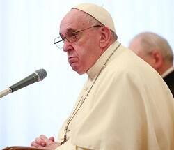 «La bendición es una dimensión esencial de la oración», enseña el Papa durante su catequesis semanal