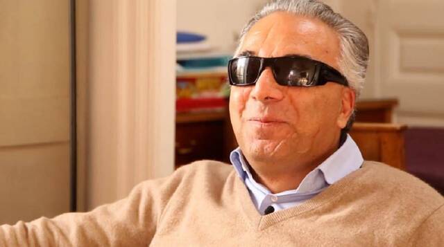 Fouad Hassoun, con gafas de sol debido a su ceguera