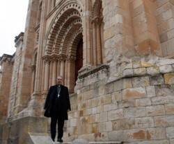 «En Zamora las instituciones nos excluyen, hay cierta marginación», denuncia el nuevo obispo