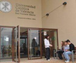 Esta es la argumentación de la Universidad Católica de Valencia contra la ley de eutanasia del PSOE