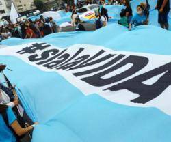 24hsporlavida.com, web de vídeos provida que intenta tocar el corazón de los senadores argentinos