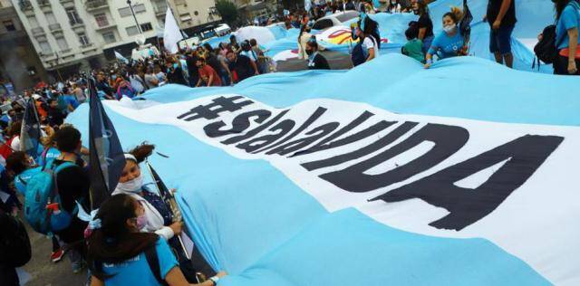 24hsporlavida.com, web de vídeos provida que intenta tocar el corazón de los senadores argentinos