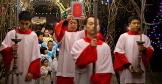 En China, cada Navidad, presionan más a los cristianos... este año usan la excusa del coronavirus
