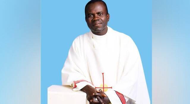 Liberan al obispo Moses Chikwe y a su chófer, secuestrados en Nigeria: débil uno, herido el otro