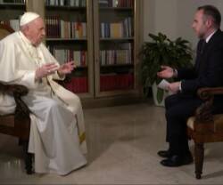 Entrevista al Papa en la TV italiana: reitera que el aborto es contratar un sicario, uno que mata