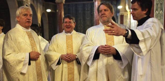 El ordinariato de ex-anglicanos de Reino Unido cumple 10 años, ya tiene más de 100 sacerdotes