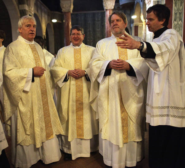 El ordinariato de ex-anglicanos de Reino Unido cumple 10 años, ya tiene más de 100 sacerdotes