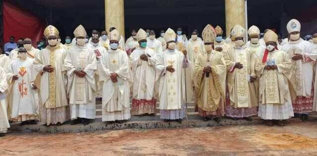 Obispos nigerianos reunidos en 2020