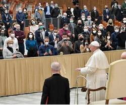 El Papa en su encuentro con los trabajadores vaticanos de diciembre de 2020