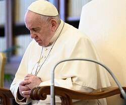 El Papa Francisco en su audiencia de los miércoles desde el Palacio Apostólico