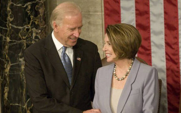 El Presidente Biden y Nancy Pelosi