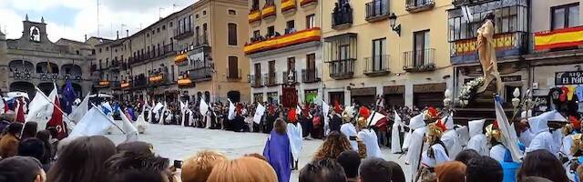 Procesión de Domingo de Pascua en Ciudad Rodrigo.