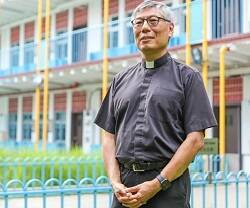 El obispo Stephen, chino jesuita que estudió en EEUU, pastoreará Hong Kong