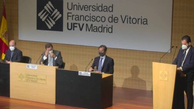 Clausura del curso organizado por Banco Sabadell y Universidad Francisco de Vitoria.