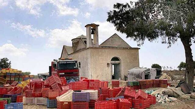 Iglesia de San Antonio, en Chipre, desacralizada.