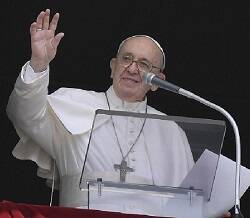 El Papa ha presidido el primer Ángelus de agosto / Vatican Media