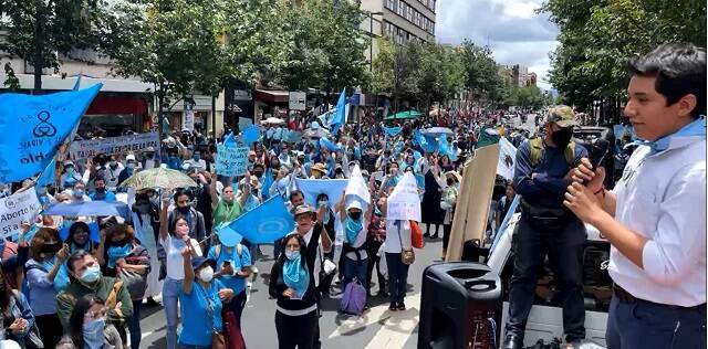 Manifestación en defensa de las dos vidas ante la Suprema Corte de México, el 12 de septiembre