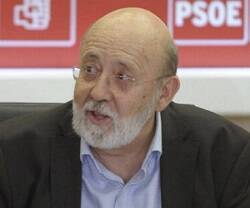Desde que José Félix Tezanos, veterano político del PSOE, dirige el CIS, salen unos resultados muy extraños en lo que se refiere a religiosidad