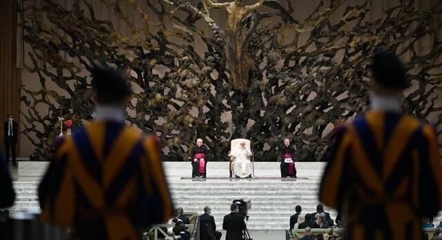 El Papa Francisco en su audiencia habitual de los miércoles en el Aula Pablo VI