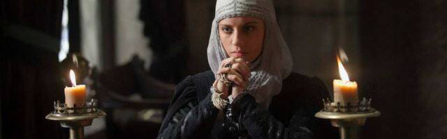 Isabel la Católica rezando. 