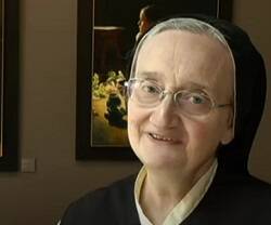 Isabel Guerra, la popular monja pintora, reflexionó mirando los rostros de los 4 sacerdotes operarios mártires