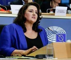 comisaria europea de Igualdad y Feminismo, la maltesa Helena Dalli