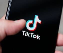 TikTok se ha convertido en una enorme máquina de propaganda para el colectivo LGTBI