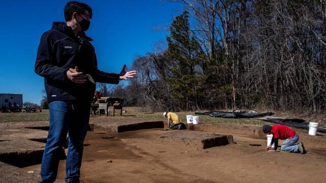 El arqueólogo Travis Parno, director de las excavaciones de la cruz de Caravaca.