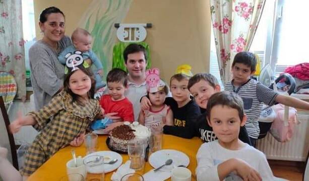 Familia en misión en Ucrania Del Brío Sala