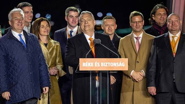 Orban celebra su victoria en las elecciones