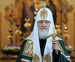 Cirilo, Patriarca de la Iglesia Ortodoxa Rusa, está enfrentado a la nueva Iglesia Ucraniana, a Constantinopla, Grecia y Alejandría...