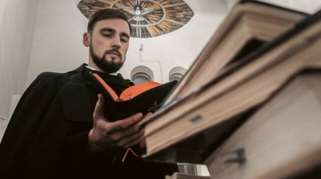 Tradey es novicio basiliano en Ucrania y se prepara para ser ordenado sacerdote / ACN